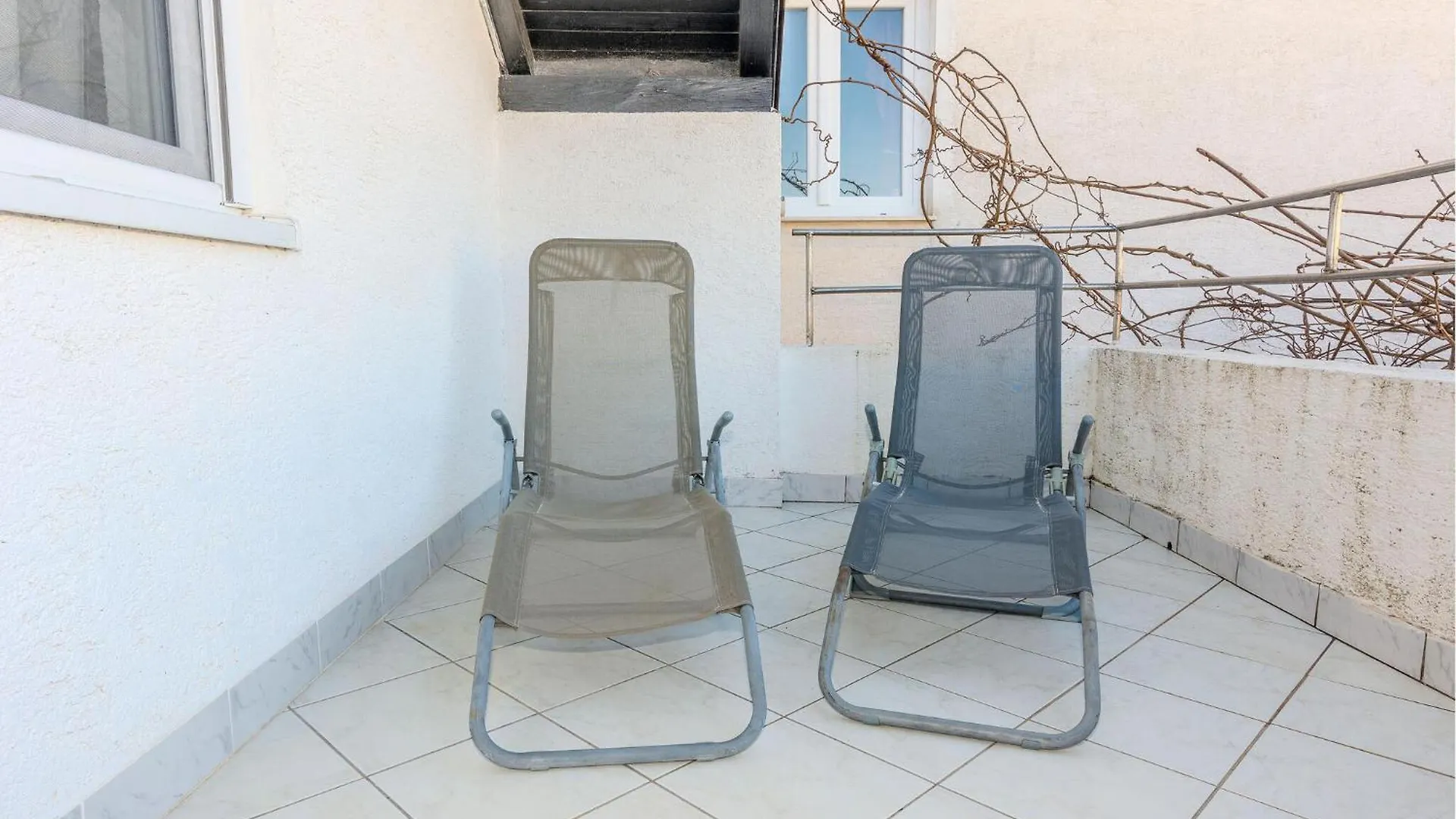 Nice Apartment In Vir With Wifi