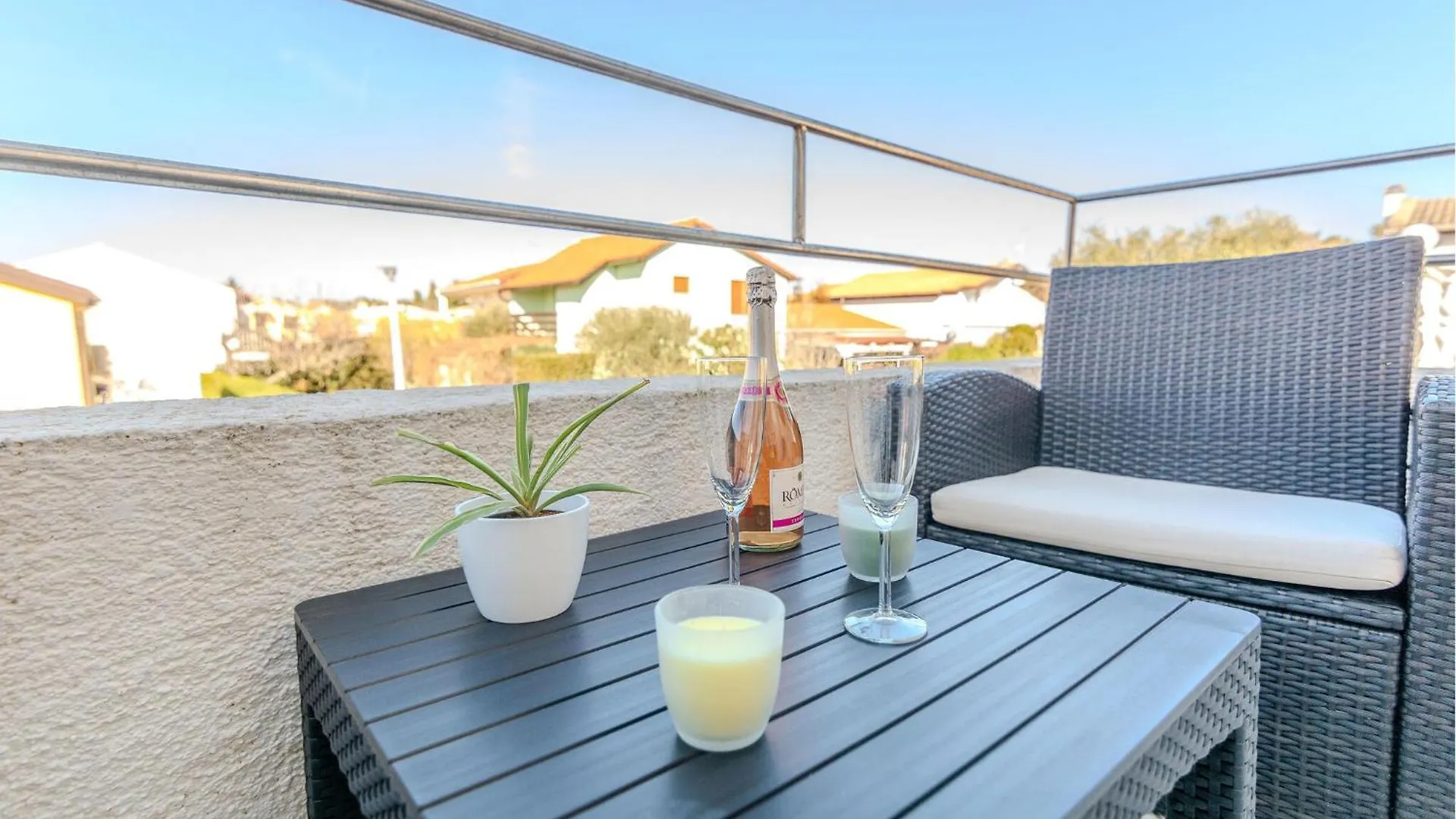 Nice Apartment In Vir With Wifi 0*,